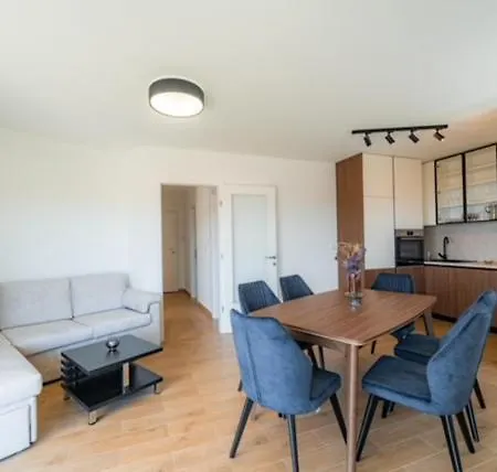 아파트 Apartman Dvor *
