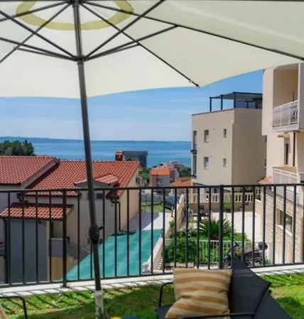 Apartman Dvor * 포드스트라나